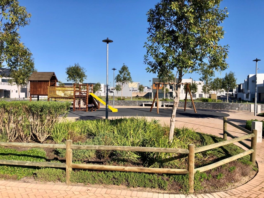 3 Bedroom Property for Sale in Sandown Western Cape